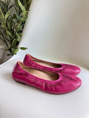 Vionic Pink Leather Perforated Ballet Flats Womens Comfort Shoes Fuchsia 8